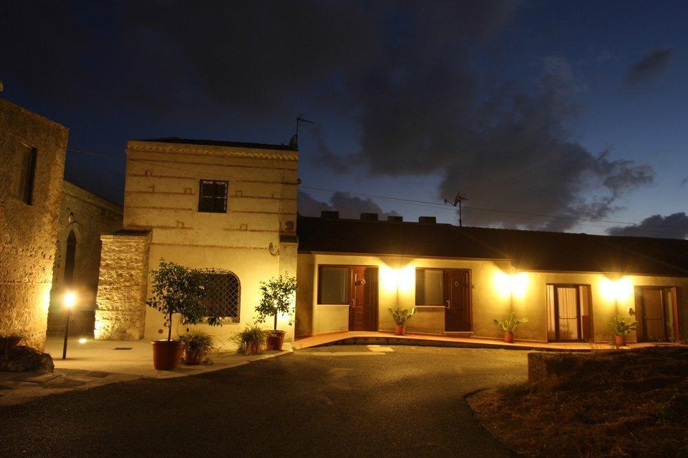 Turismo Rurale Al Benefizio Monforte San Giorgio Marina Extérieur photo